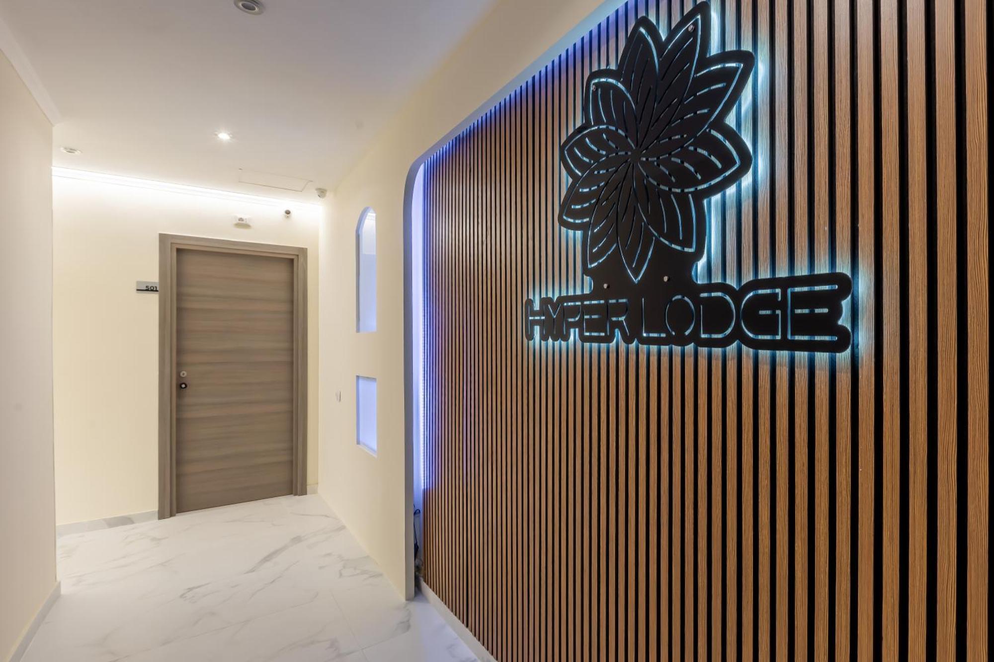 Hyper Lodge Termini Guesthouse, Rome